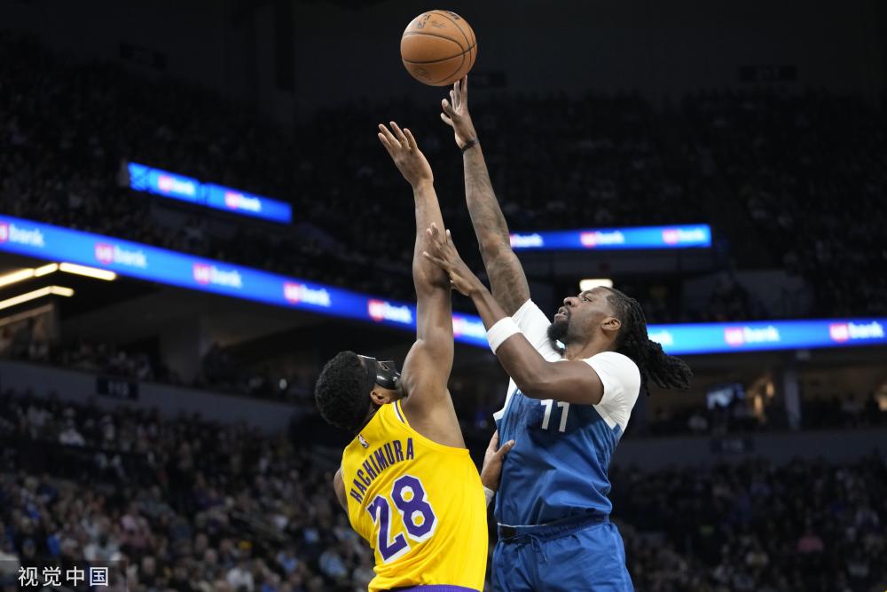 刻取得了突 刻取得了突