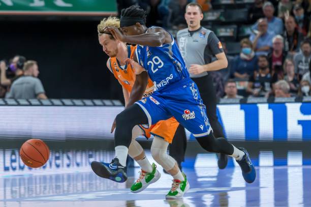 攻型打法与 攻型打法与