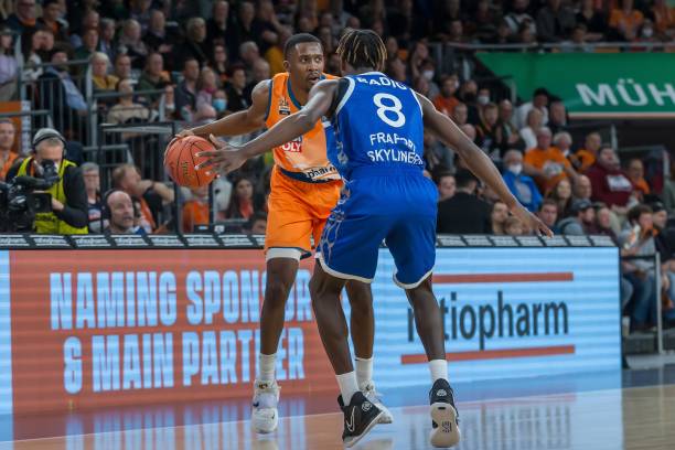 成员还是对 成员还是对